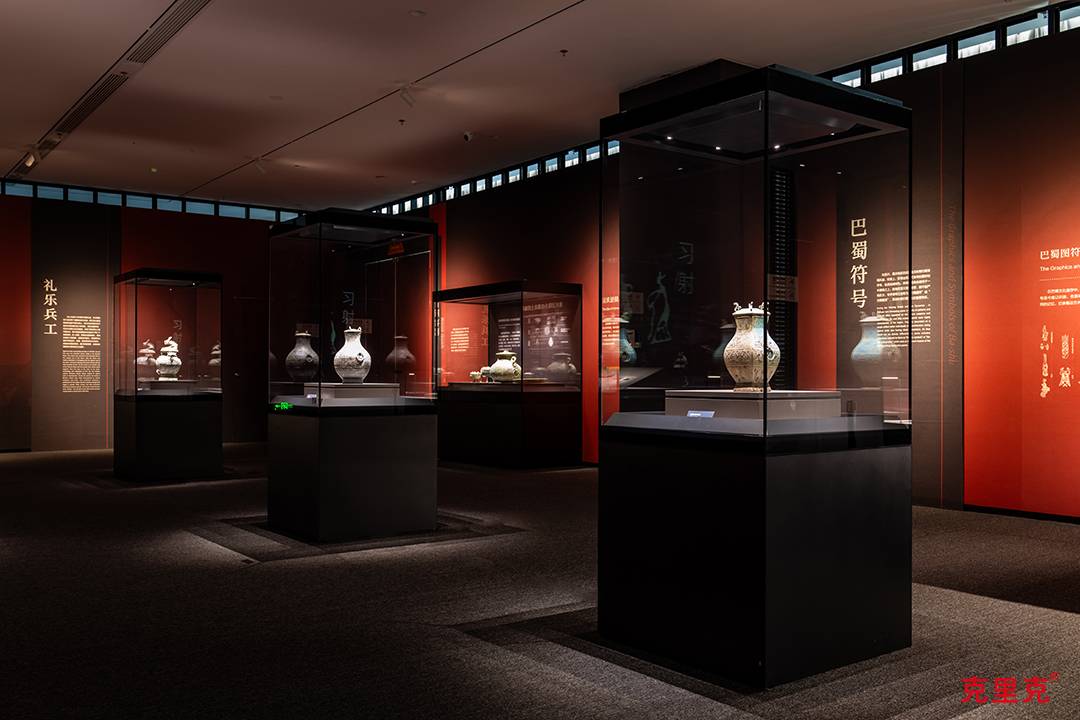 三星堆与金沙的神秘魅力再现_管家婆展柜